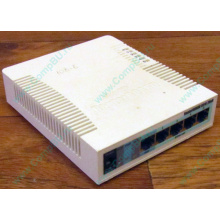 БУ маршрутизатор Mikrotik RB951G-2HnD в Волжском, БУ роутер Mikrotik RB951G-2HnD (Волжский)